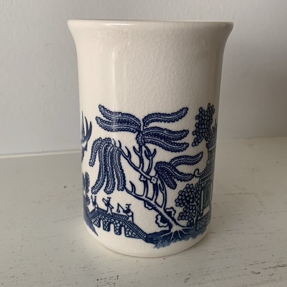Churchill Blue Willow Coffee Mug White & Blue Made in England - Picture 3 of 10